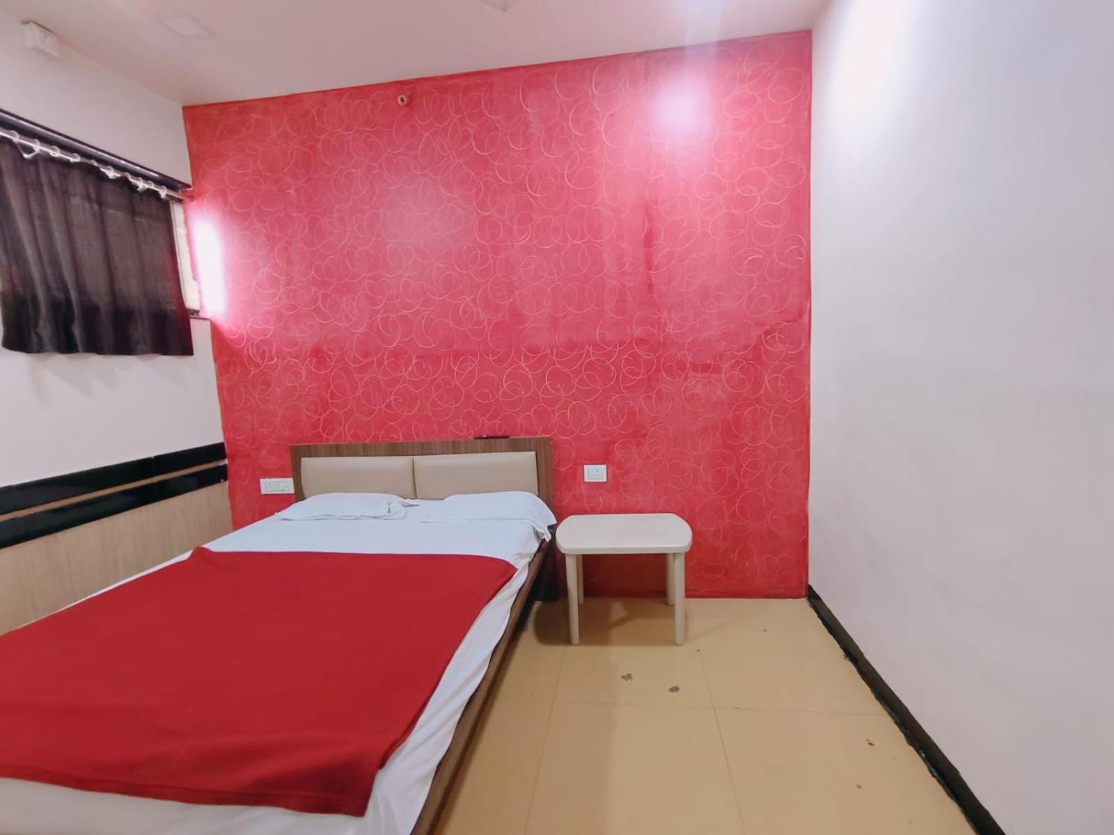 Guest house Malhar *
